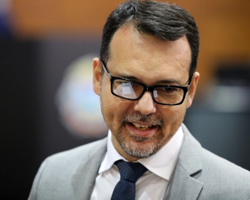 Lúdio admite desgaste na federação, mas garante apoio para Pedro Taques